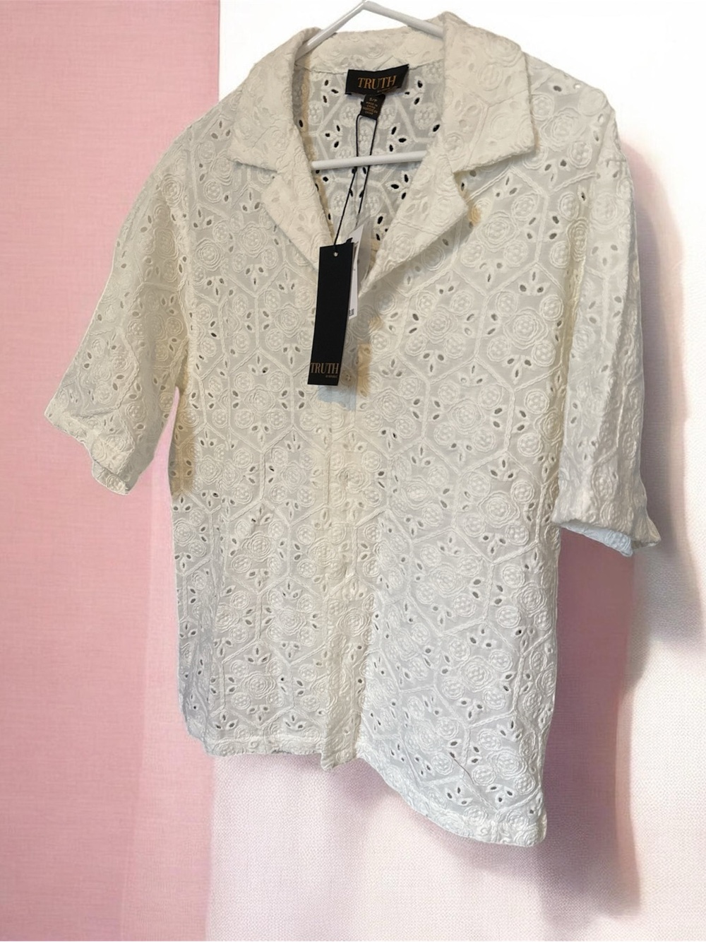 Truth by Republic Men's Short Sleeve Crochet Lace Button-Up Shirt